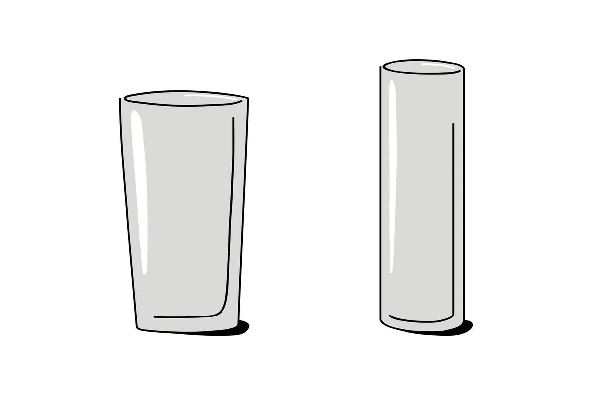 Ilustración de vasos highball y Collins uno al lado del otro