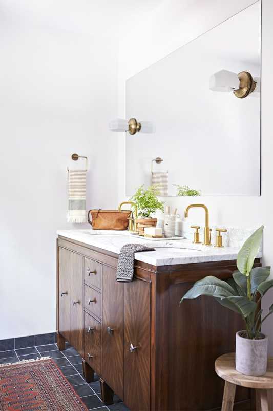 lavabo en bois de vanité de salle de bains