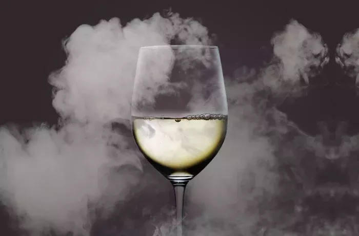 Uprostřed lesních požárů se v Oregonu a Britské Kolumbii objevuje White Pinot Noir jako spasitel