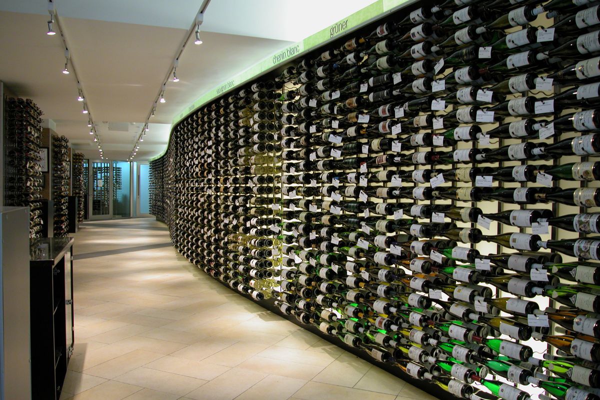 Redefinindo o design da loja de vinhos, por dentro e por fora