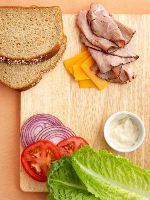 Favori Şarküteri Siparişinize Rakip Olan Sağlıklı Sandviç Fikirleri