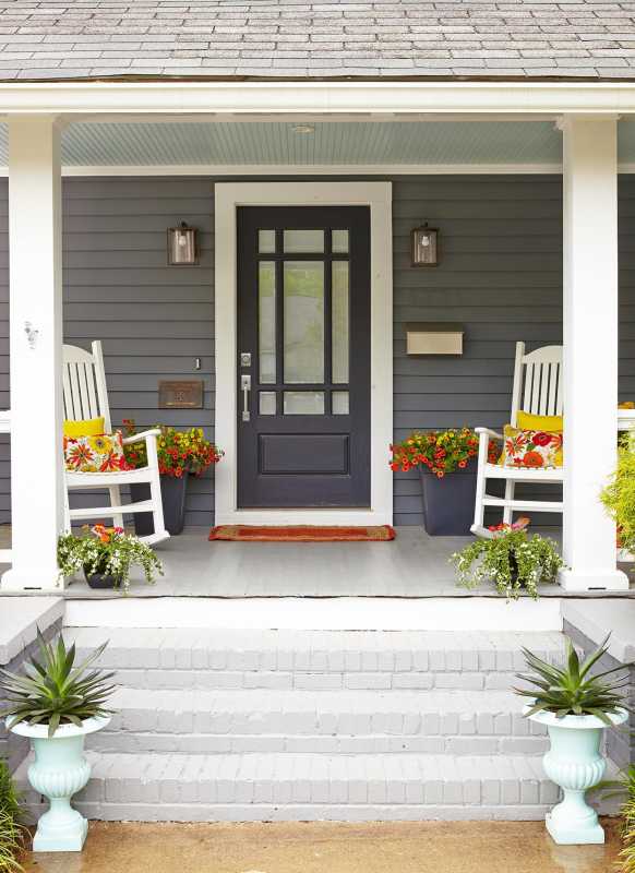 बाहरी ट्रिम रंग कैसे चुनें जो आपके घर को हाइलाइट करें