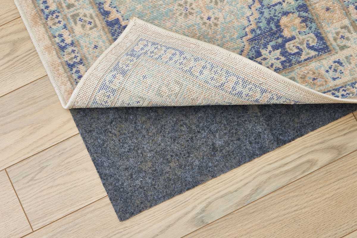 Kako spriječiti klizanje tepiha
