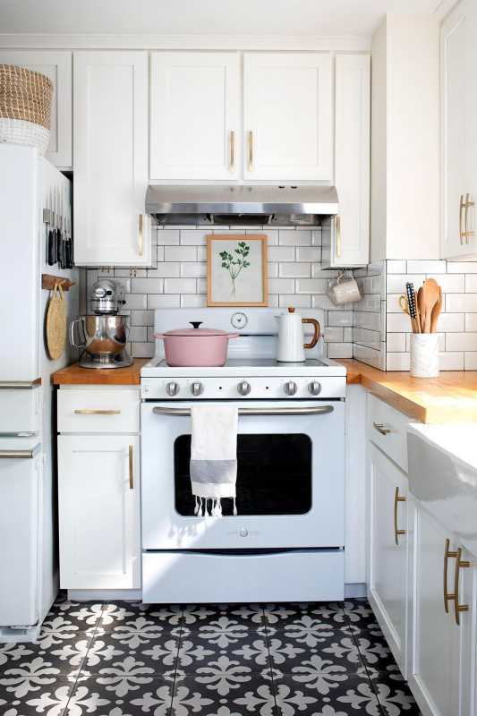 Como limpar o fogão, incluindo manchas difíceis e graxa