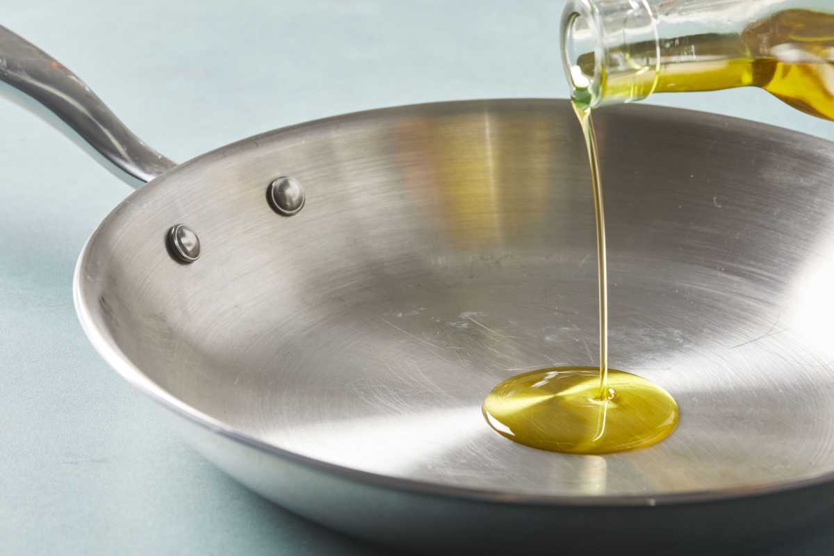 Er olivenolje det samme som vegetabilsk olje? Her er hva du bør vite