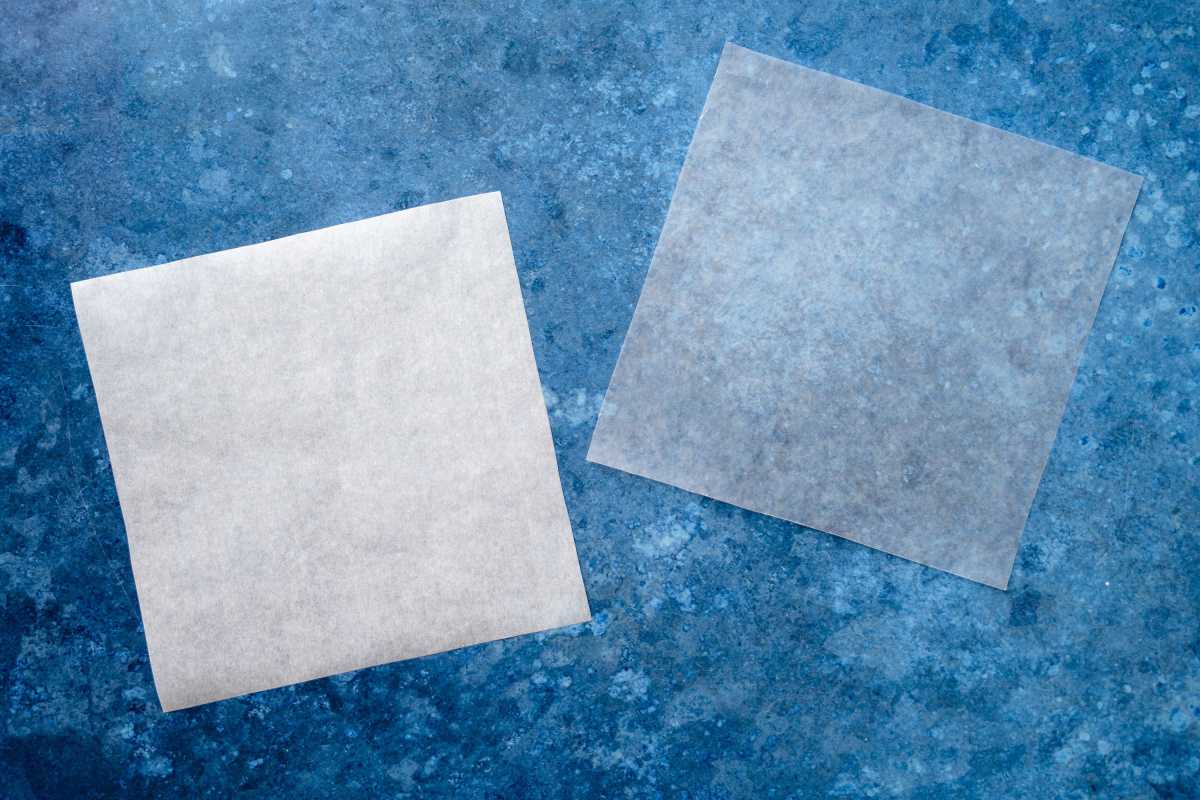 Voskovaný papír vs. pergamenový papír: Co potřebujete vědět