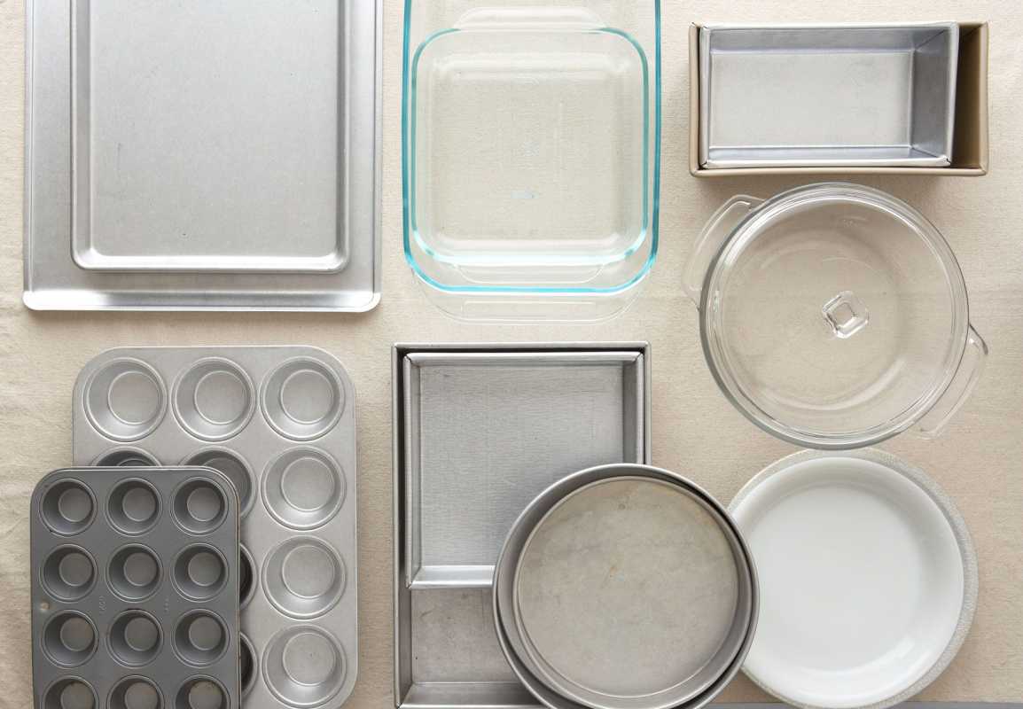 Baking Dish vs. Baking Pan: Mana Yang Terbaik untuk Resipi Anda?