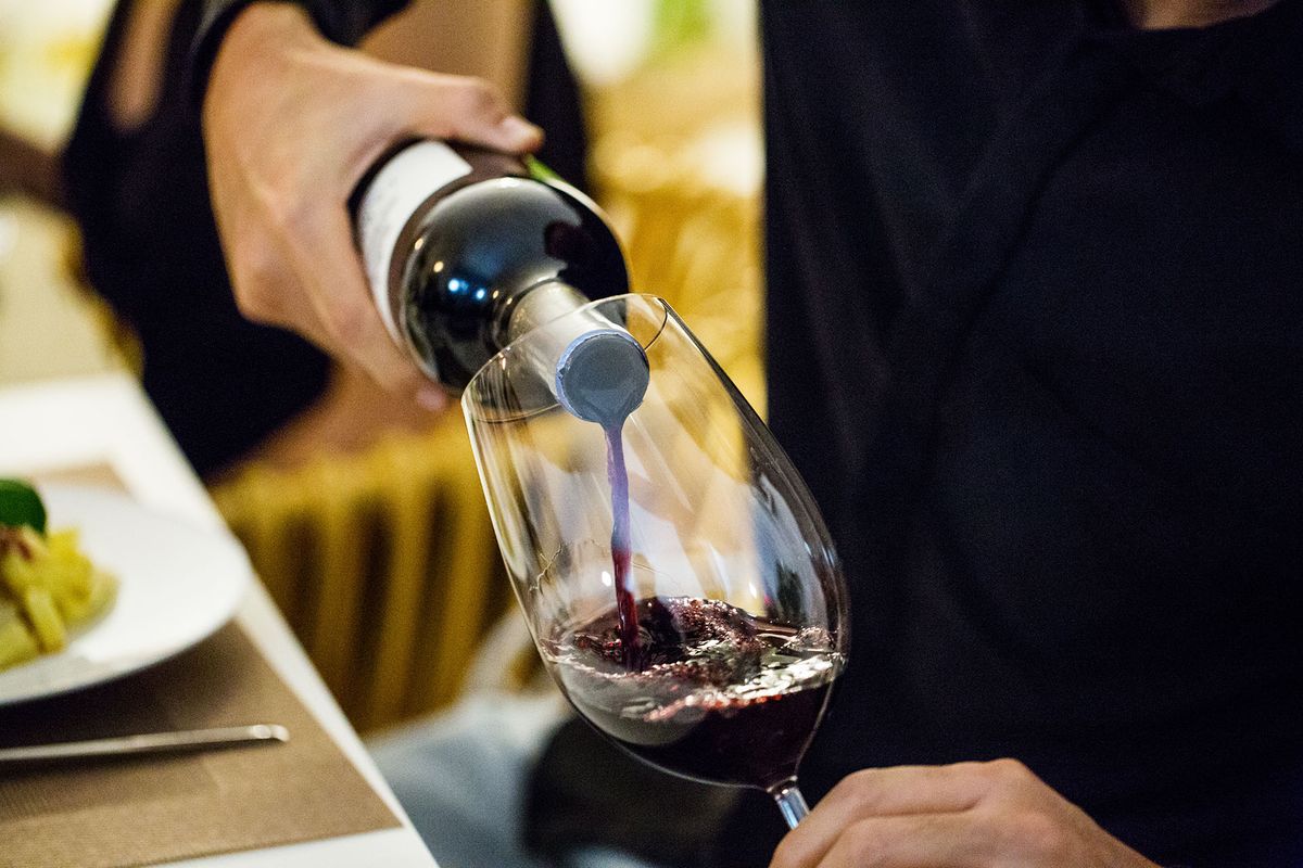 Millennials na vině za očekávaný pokles prodeje vína v roce 2019