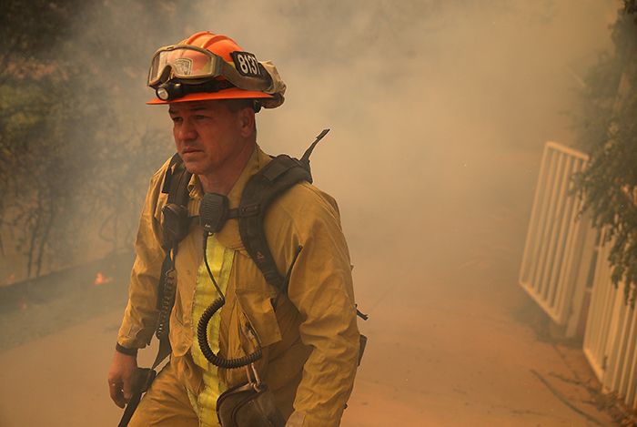 Come aiutare le vittime degli incendi nella California settentrionale