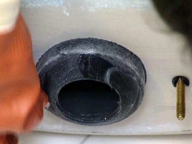 bôi lớp mỡ của thợ sửa ống nước vào máy giặt spud