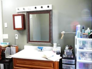 Orihinal-Vanity-Sideboard_Bathroom-Before_s4x3
