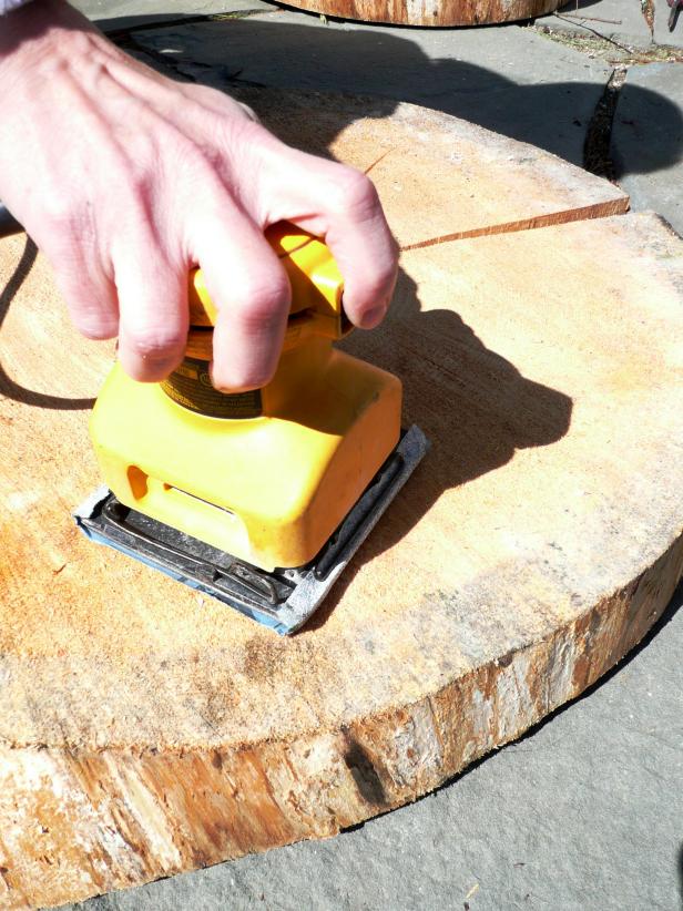 Original-Log-Table_Sanding-Wood_s3x4