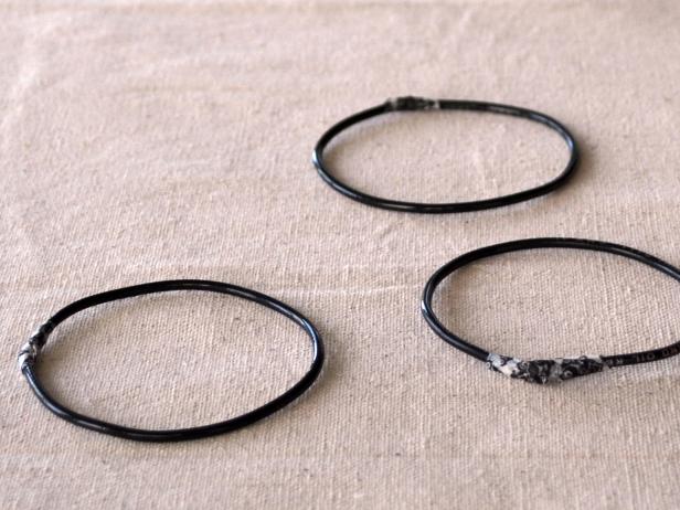 Original-duct-tape-bracelets-three-bands_s4x3