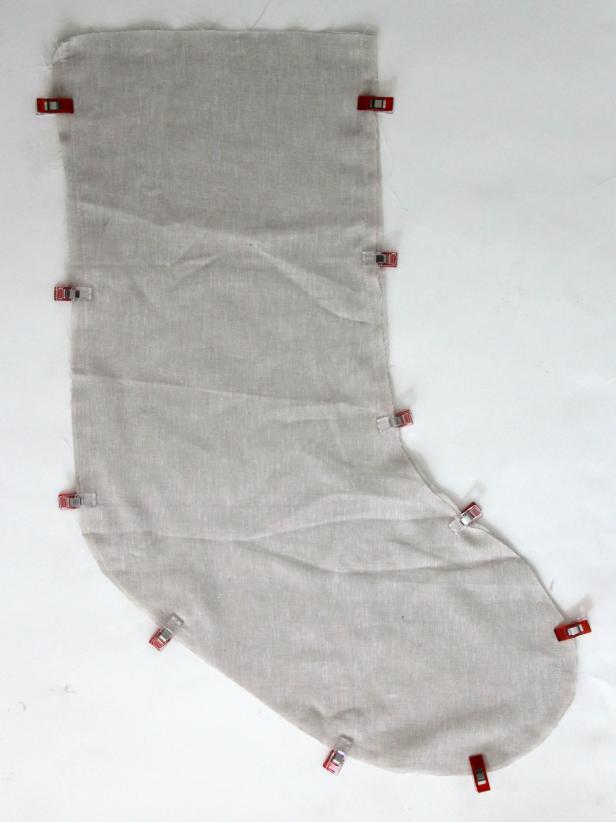 CI-Jess-Abbott_sweater-Christmas-stocking-pin-two-pieces-of-lining-step4_v