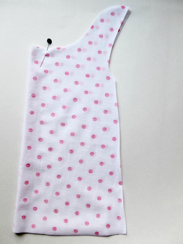 CI-Jess-Abbott_baby-dress-fold-fabric4_v