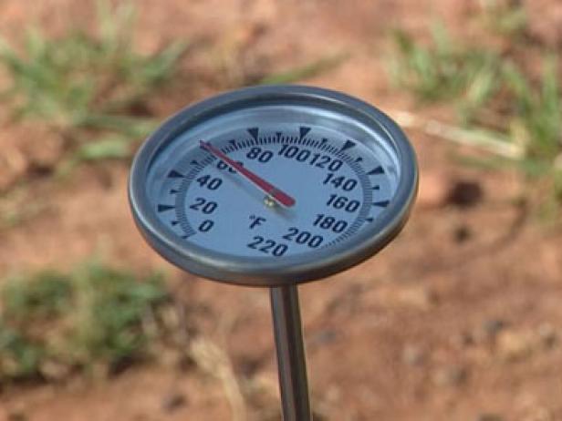 Cómo analizar la temperatura y el drenaje del suelo