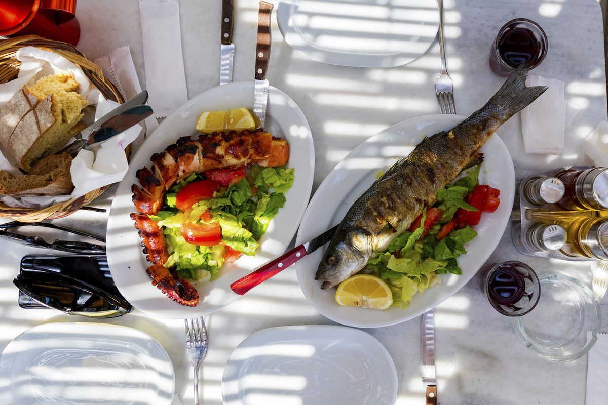 Traditionelle griechische gegrillte Meeresfrüchte