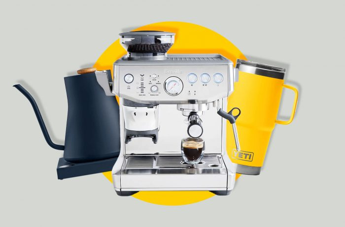 Grelniki vode, mlinčki in drugo: najboljša darila za ljubitelje kave po mnenju strokovnjakov