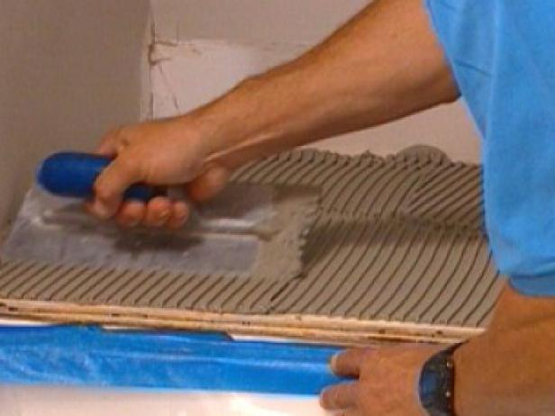 Hur man installerar plattor på en köksbänkskiva