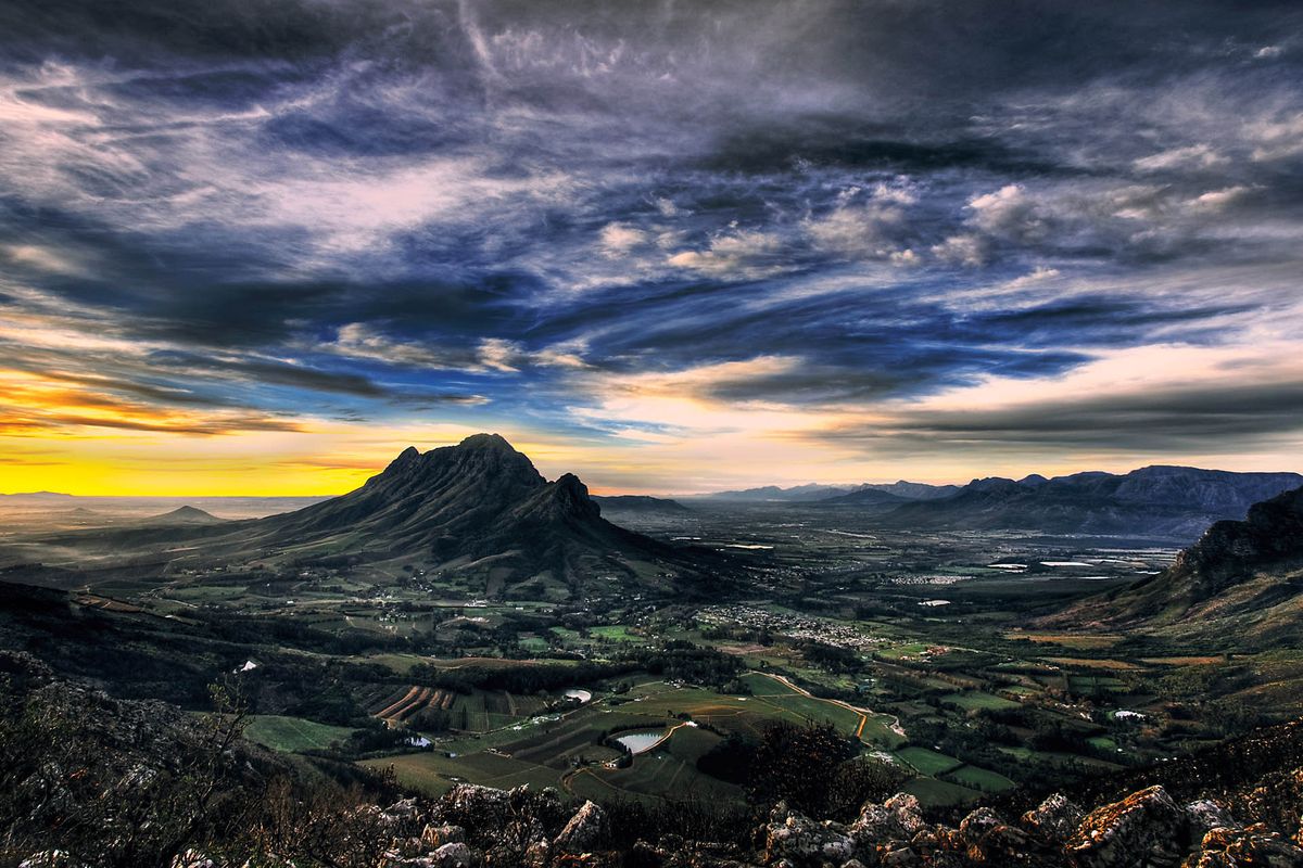 Stellenbosch és a Simonsberg-hegy