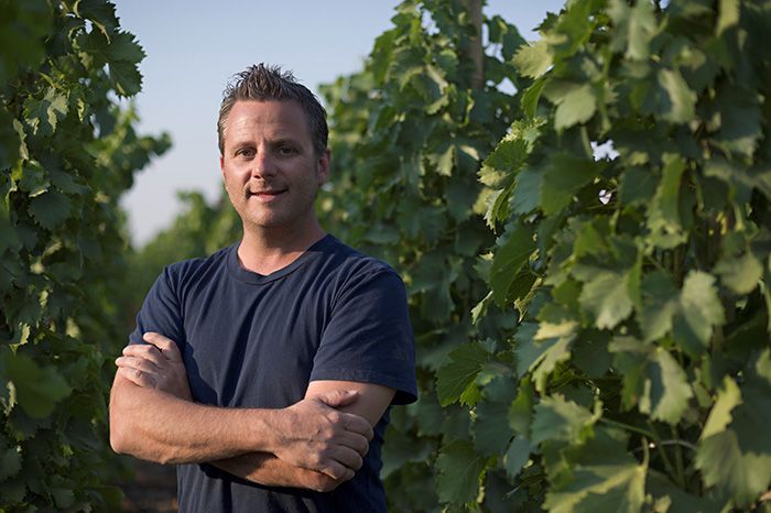 Viininvalmistaja Christophe Baron oli The Rocksin edelläkävijä ja vakuutti alueen maaperän olevan erityinen