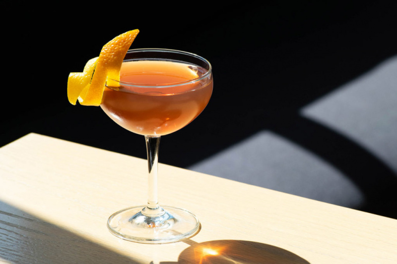   Sherry drink na tinatawag na Up-to-Date Cocktail